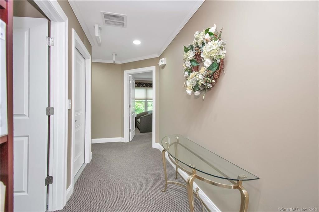 Suite 604 : 85 Felt Rd, South Windsor, CT, 06074